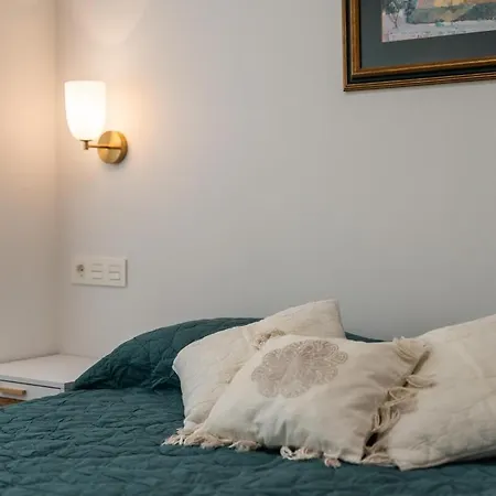 Appartement Lxr Niza 3hab Frente Al Mar