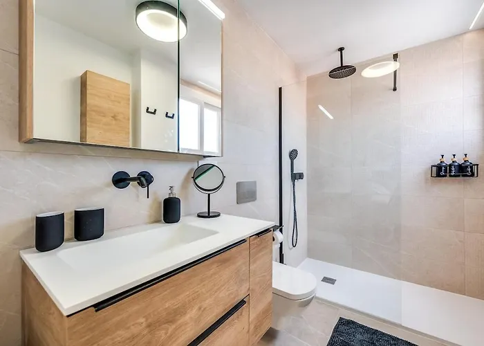 Lxr Niza 3hab Frente Al Mar * Fuengirola